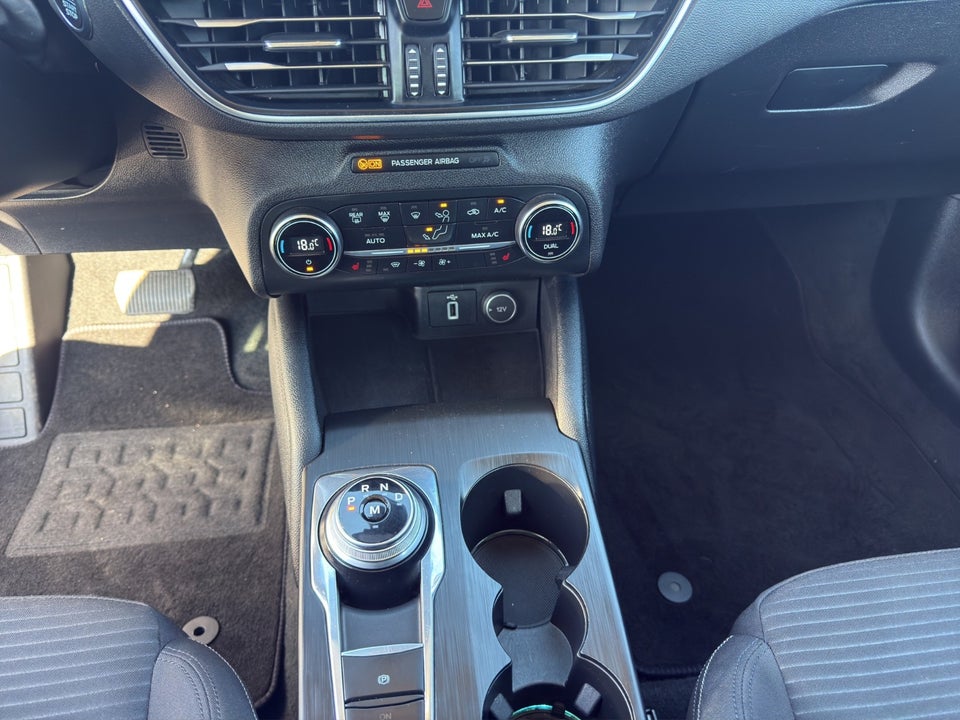 Ford Focus 1,0 EcoBoost Titanium aut. 5d