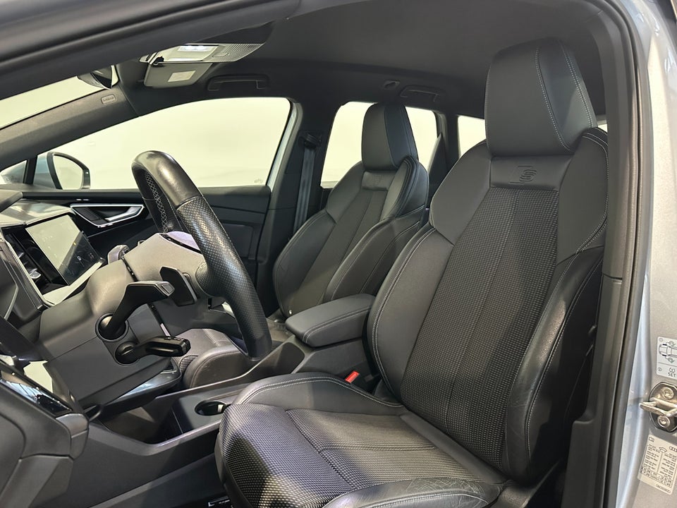 Audi Q4 e-tron 40 S-line 5d
