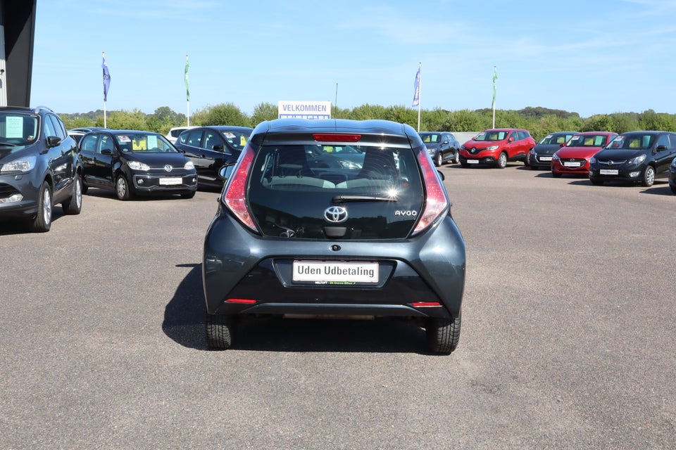 Toyota Aygo 1,0 VVT-i x-clusiv 5d