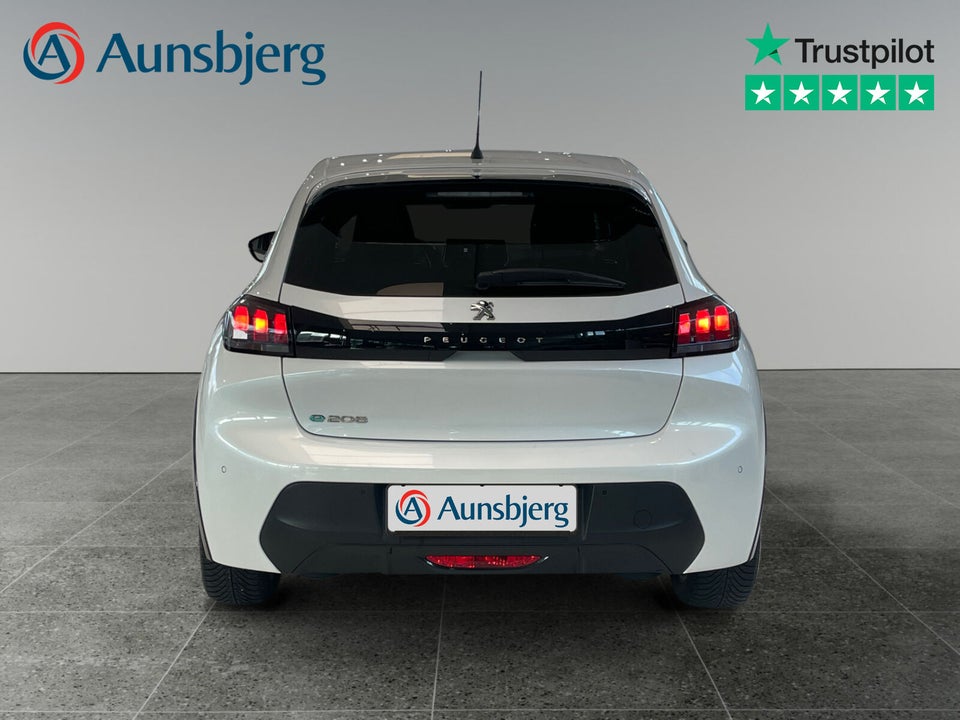 Peugeot e-208 50 Active Pack 5d