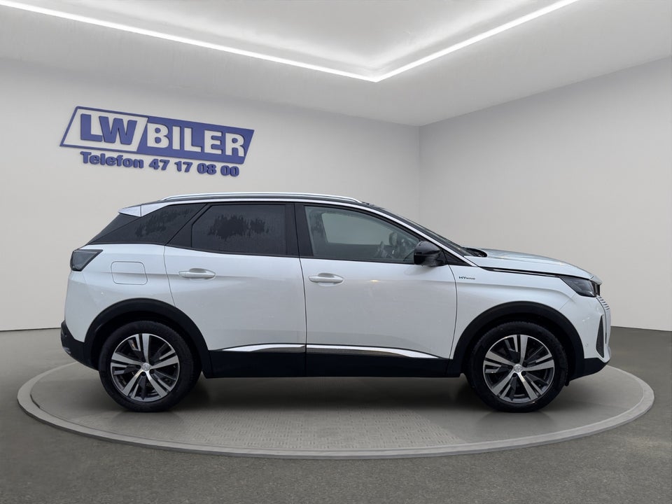 Peugeot 3008 1,6 Hybrid First Selection EAT8 5d