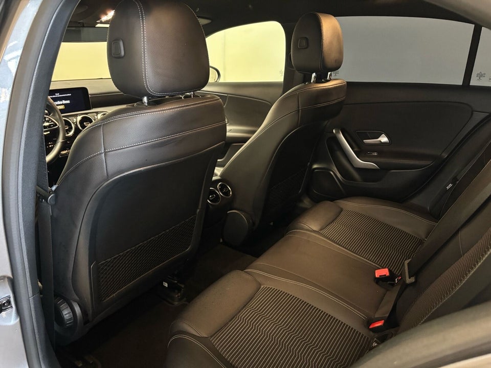 Mercedes A200 1,3 Progressive aut. 5d