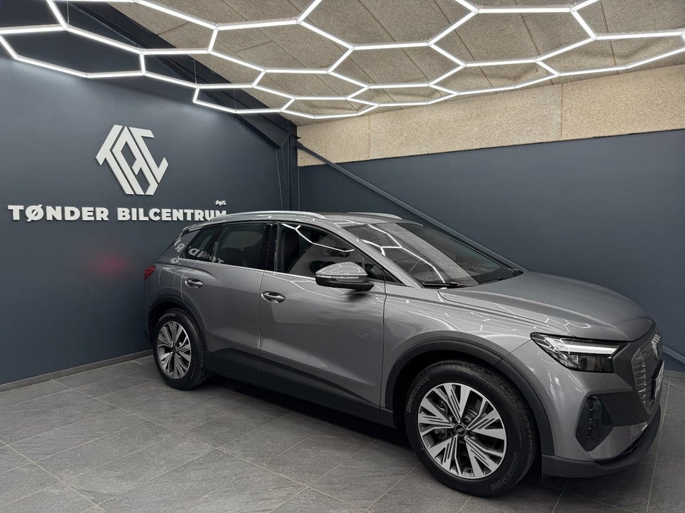 Audi Q4 e-tron 40  5d