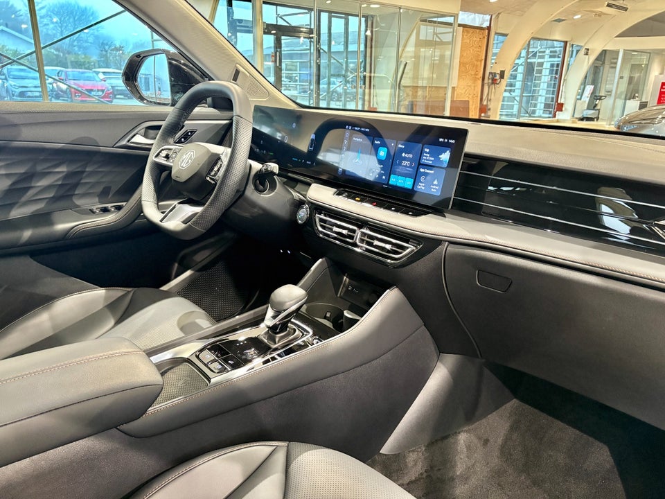 MG HS 1,5 PHEV Luxury 5d