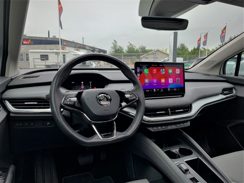Skoda Enyaq 80 iV Plus Loft 5d