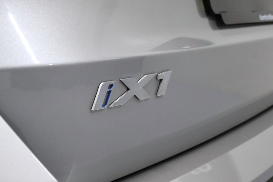 BMW iX1 eDrive20 M-Sport 5d