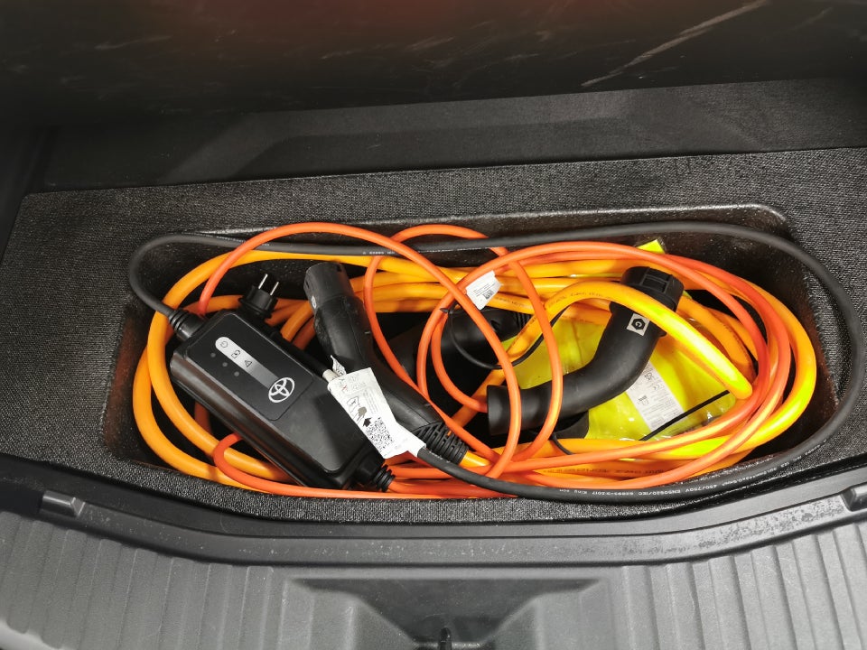 Toyota bZ4X Active 5d