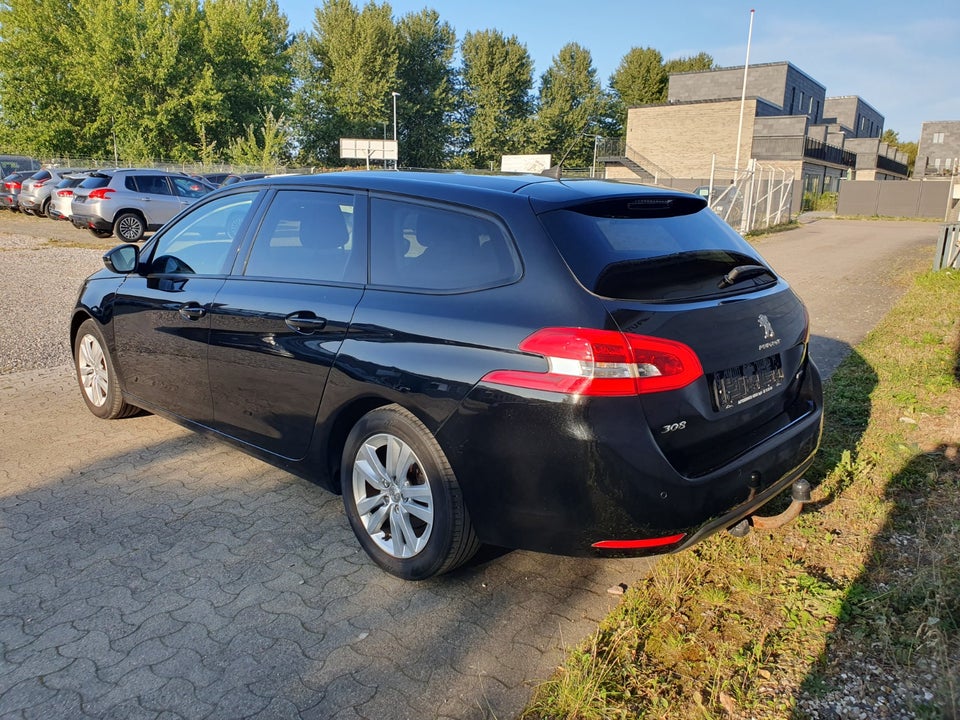 Peugeot 308 1,6 BlueHDi 120 Businessline SW 5d
