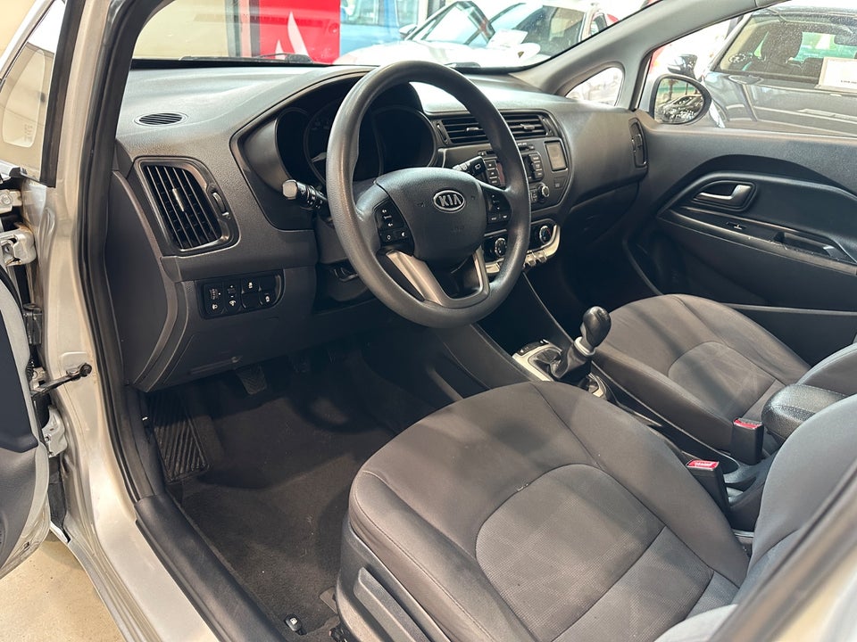 Kia Rio 1,4 CRDi 90 Active 5d