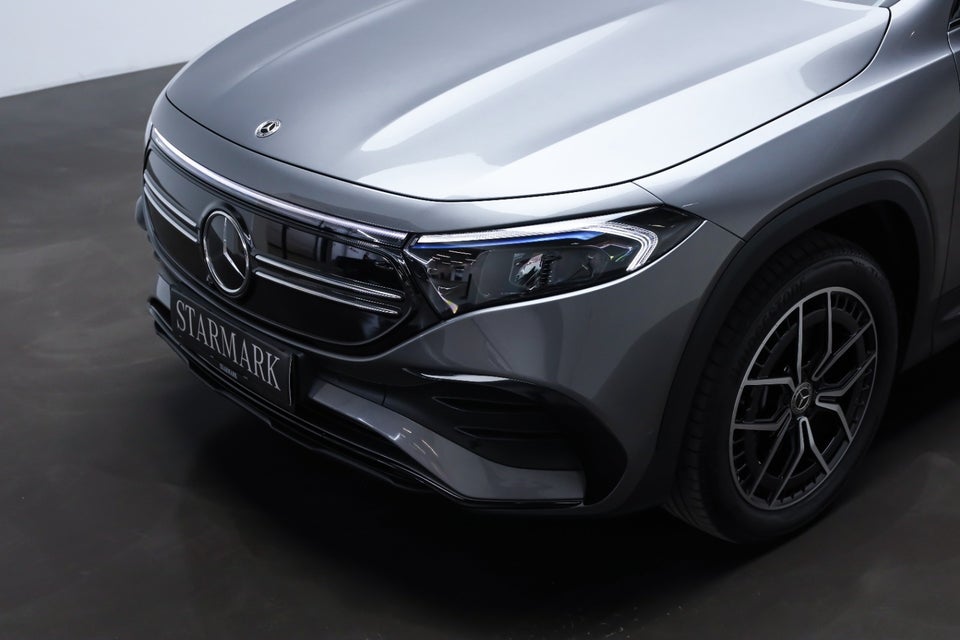 Mercedes EQB300 AMG Line 4Matic 5d