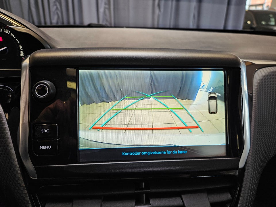 Peugeot 208 1,6 BlueHDi 100 Desire Sky 5d