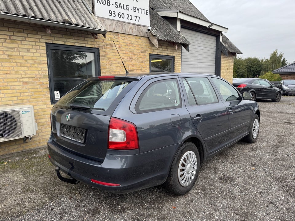 Skoda Octavia 1,4 TSi 122 Ambiente Combi 5d