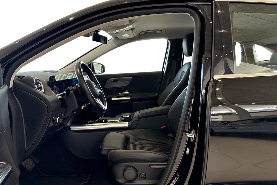 Mercedes EQA250 Progressive 5d