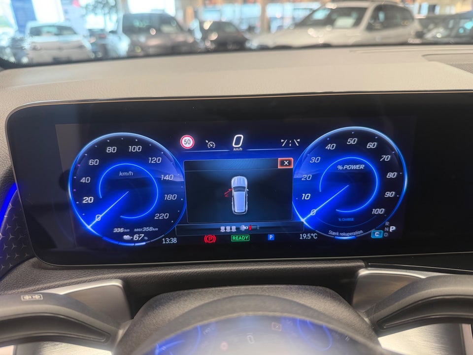 Mercedes EQB250+ Progressive Advance 5d