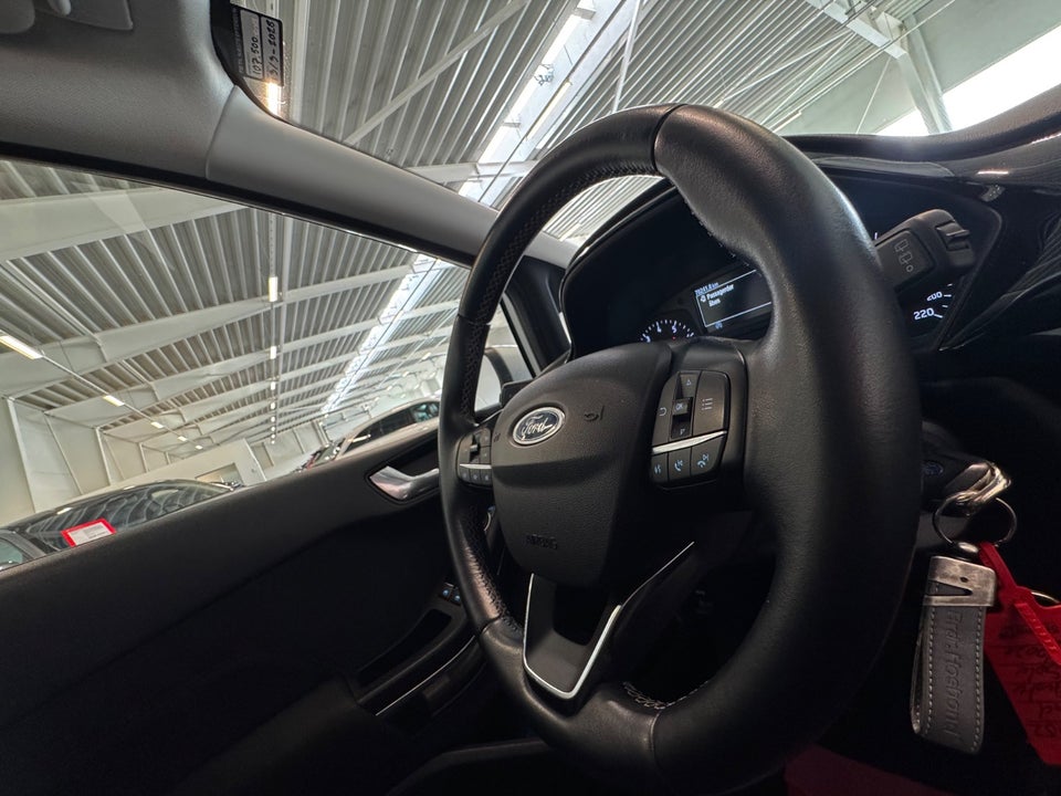 Ford Fiesta 1,0 EcoBoost mHEV Titanium X 5d