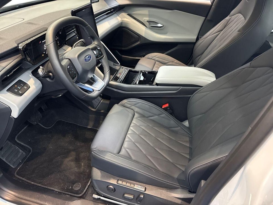 Ford Explorer 77 Premium Extended Range 5d