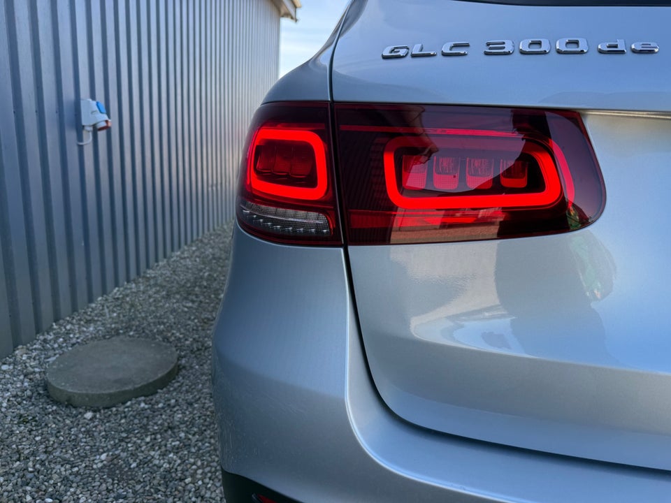 Mercedes GLC300 de 2,0 aut. 4Matic 5d