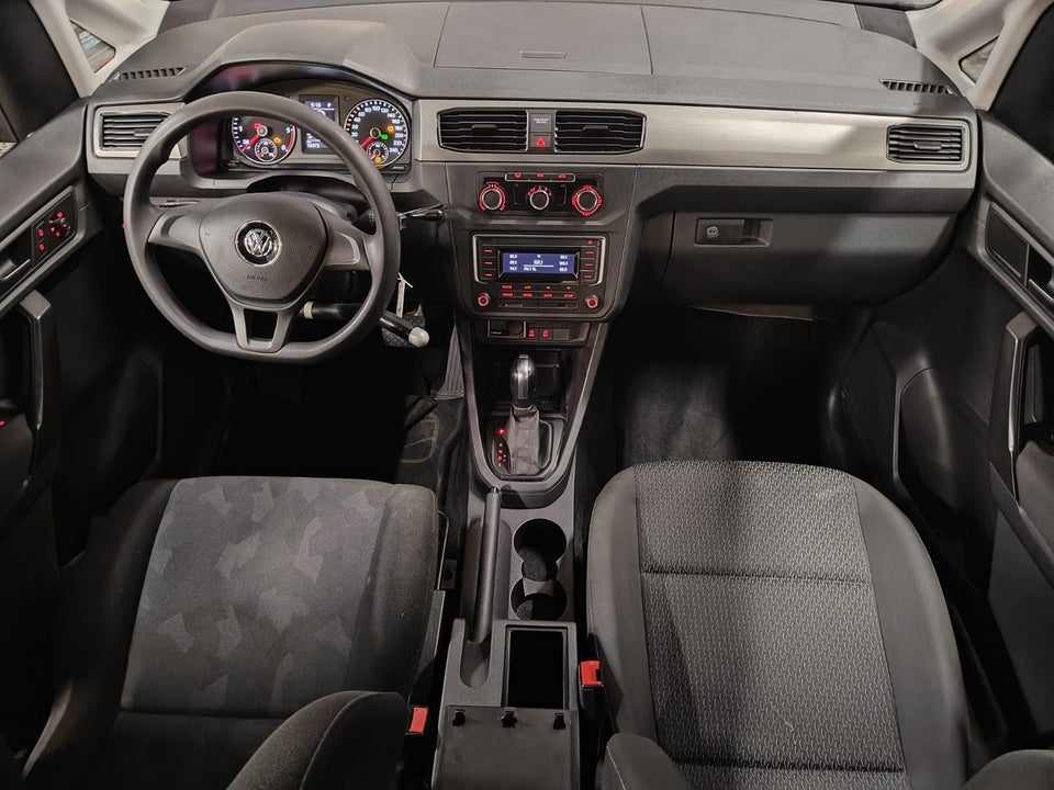 VW Caddy 2,0 TDi 102 Comfortline DSG 5d