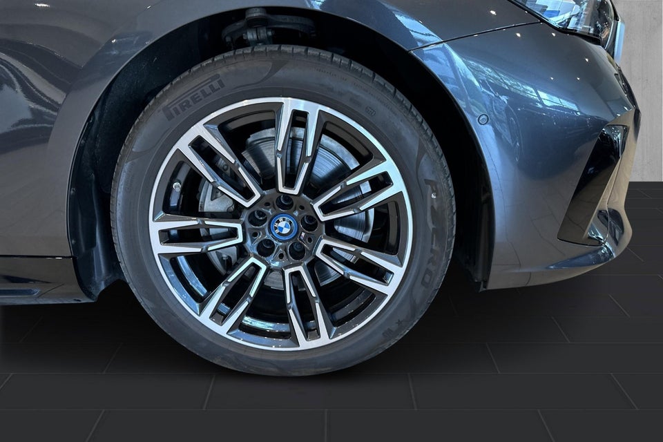BMW i5 xDrive40 Touring M-Sport 5d