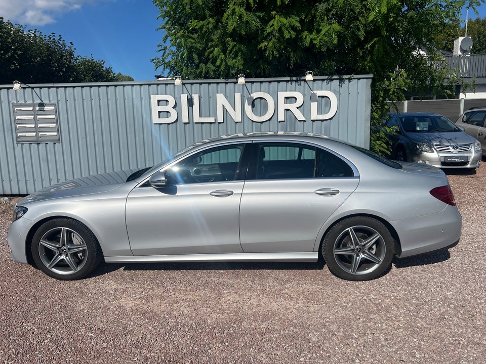Mercedes E220 d 2,0 AMG Line aut. 4d