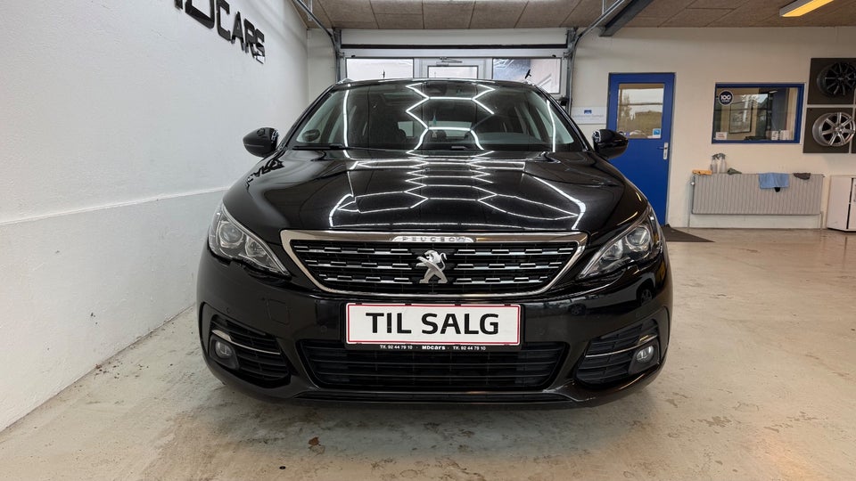 Peugeot 308 1,5 BlueHDi 130 Allure Sky SW 5d