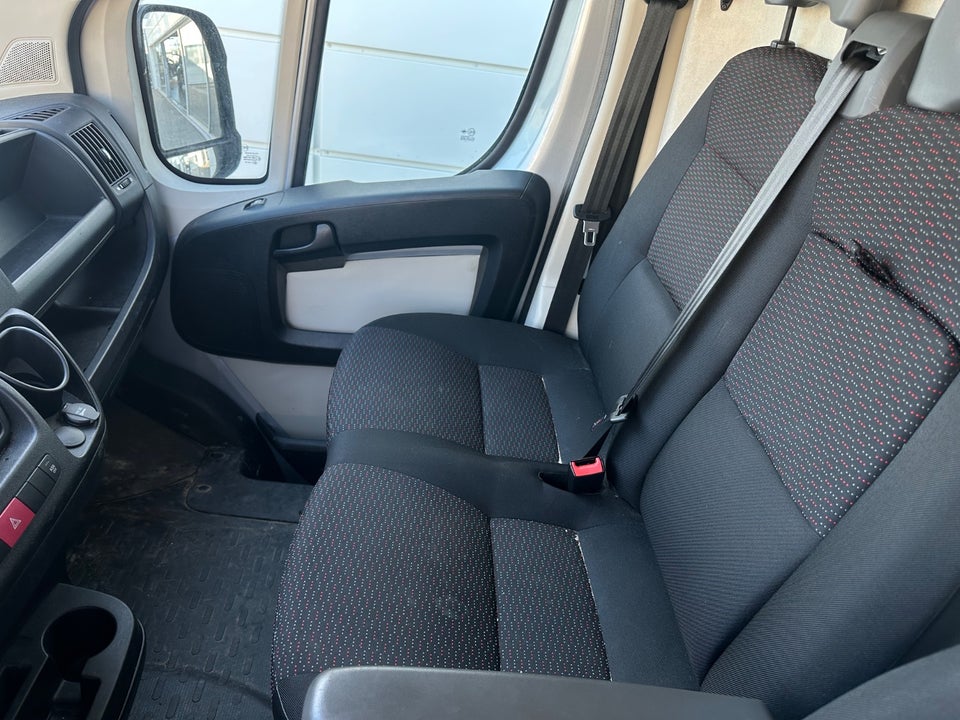 Citroën Jumper 30 2,2 HDi 110 Kassevogn L1H1