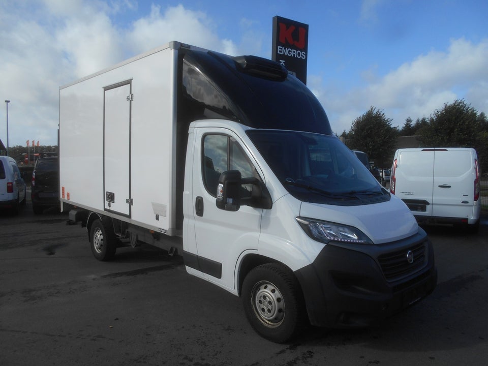 Fiat Ducato 35 2,3 MJT 140 Alukasse m/lift/køl 2d