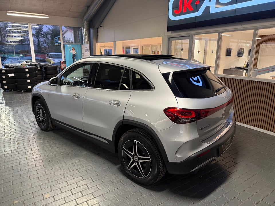 Mercedes EQA250 AMG Line 5d