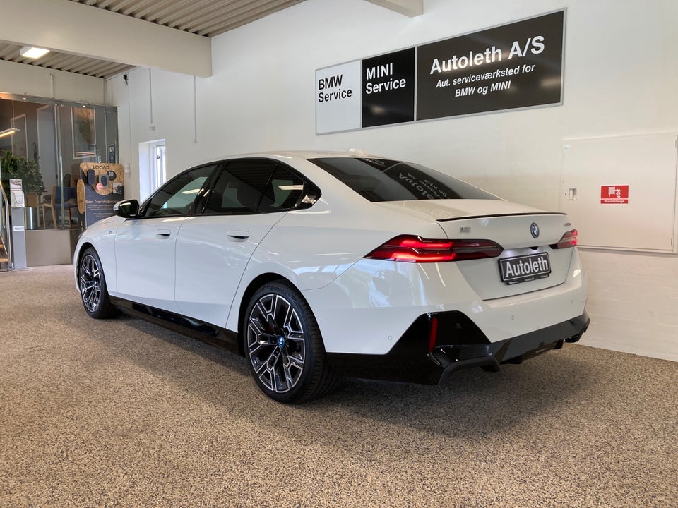 BMW i5 eDrive40 M-Sport Pro 4d