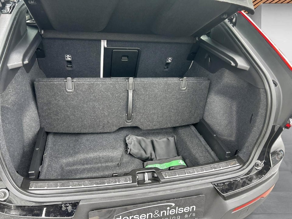 Volvo C40 P6 ReCharge Plus 5d