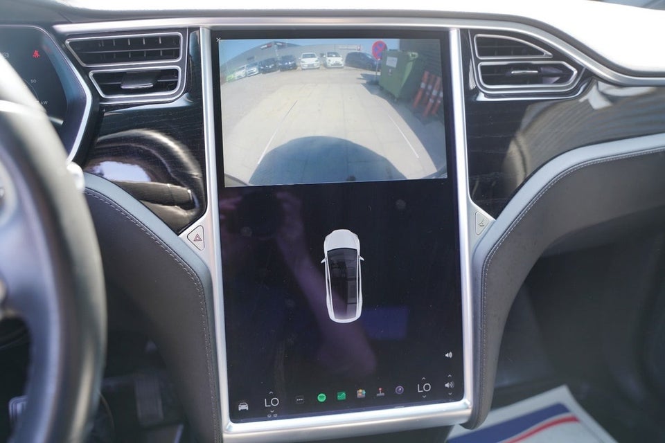Tesla Model X 75D 5d