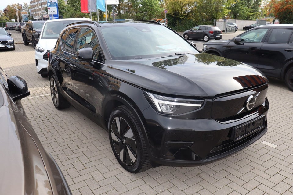 Volvo XC40 ReCharge Twin Plus 5d