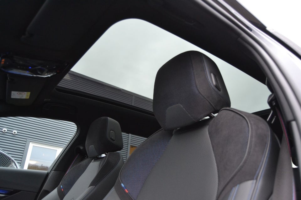 BMW i5 M60 Touring xDrive 5d