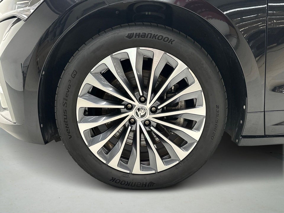 Skoda Enyaq 85x iV Laurin & Klement 5d