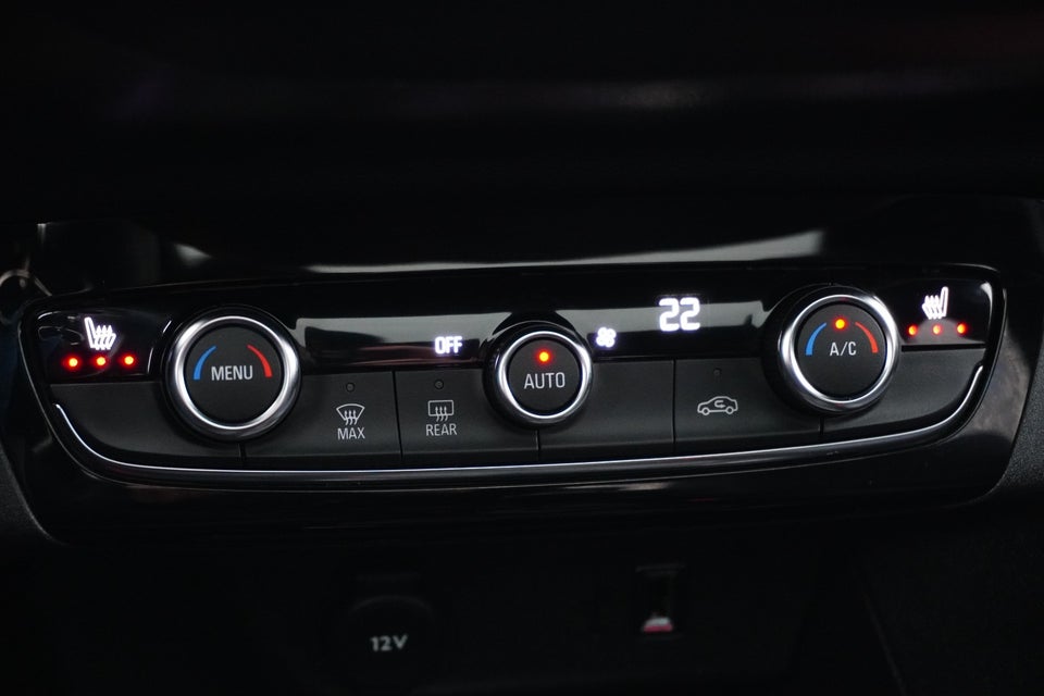 Opel Corsa 1,2 T 100 Elegance Sky 5d