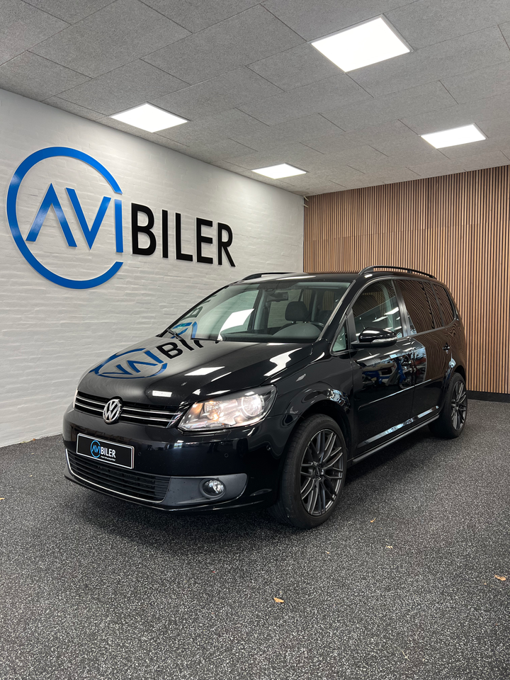 VW Touran 1,6 TDi 105 Comfortline DSG BMT 7prs 5d