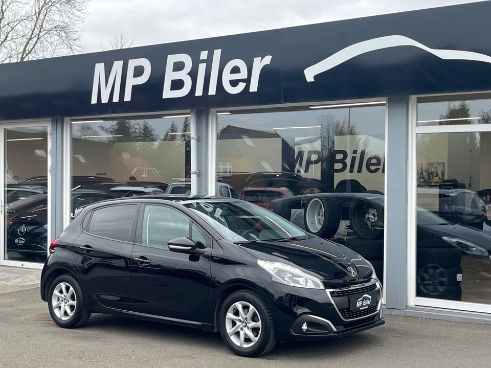 Peugeot 208 1,5 BlueHDi 100 Allure Sky 5d