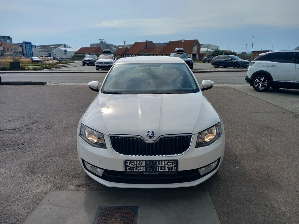 Skoda Octavia 1,4 TSi 140 Ambition DSG 5d