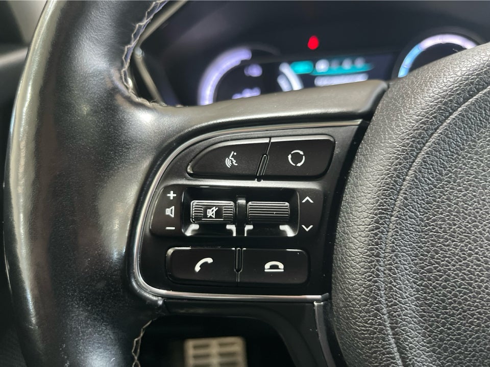 Kia e-Niro 64 Advance 5d