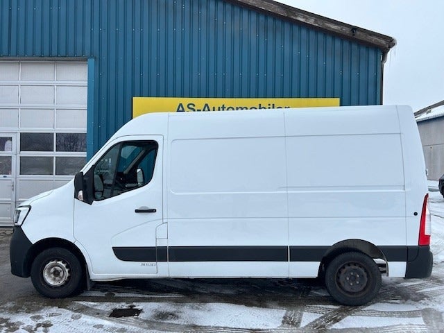 Renault Master IV T33 2,3 dCi 135 L2H2 Kassevogn