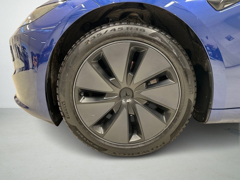 Tesla Model 3 RWD 4d