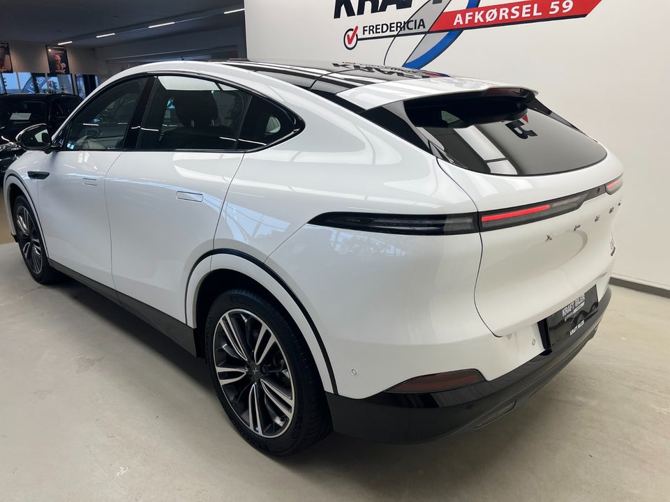 Xpeng G6 Performance 5d