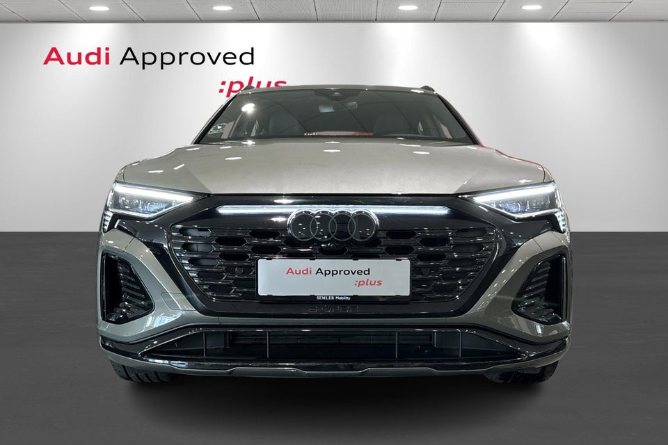 Audi Q8 e-tron 50 S-line Sportback quattro 5d