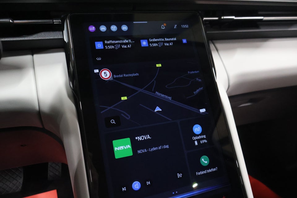 Ford Explorer 82 Select Extended Range 5d