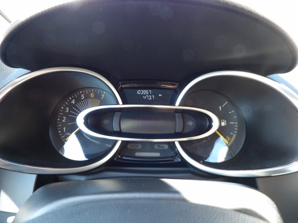 Renault Clio IV 0,9 TCe 90 Expression Sport Tourer 5d