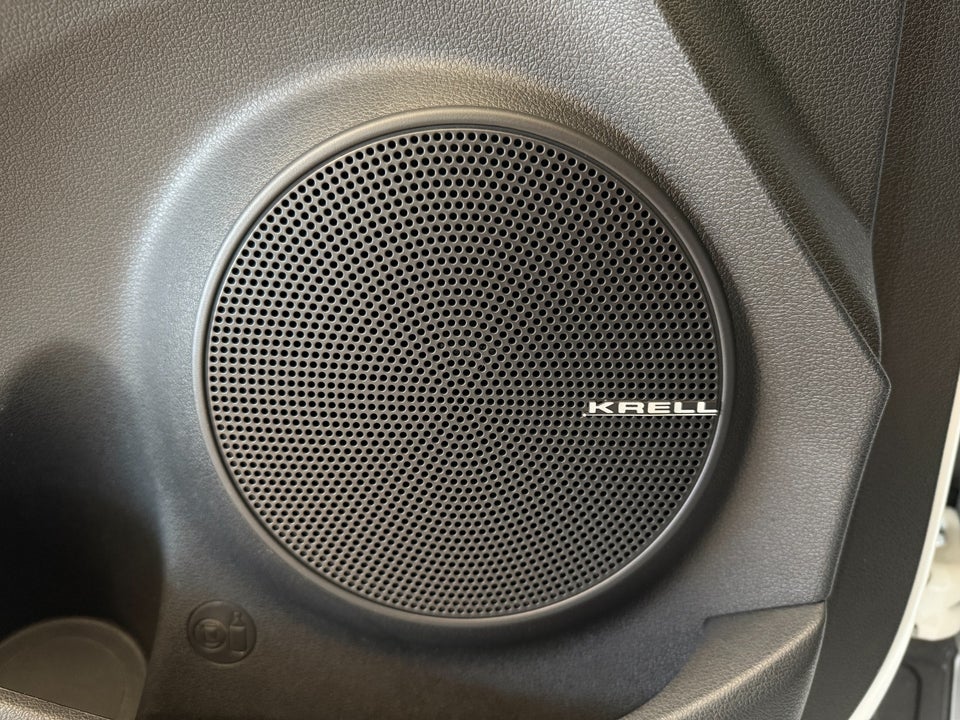 Hyundai Kona 64 EV Ultimate 5d