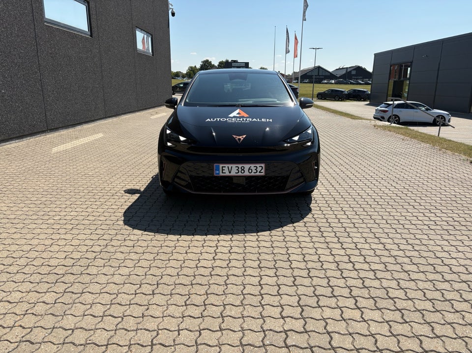 Cupra Born 58 Plus 5d