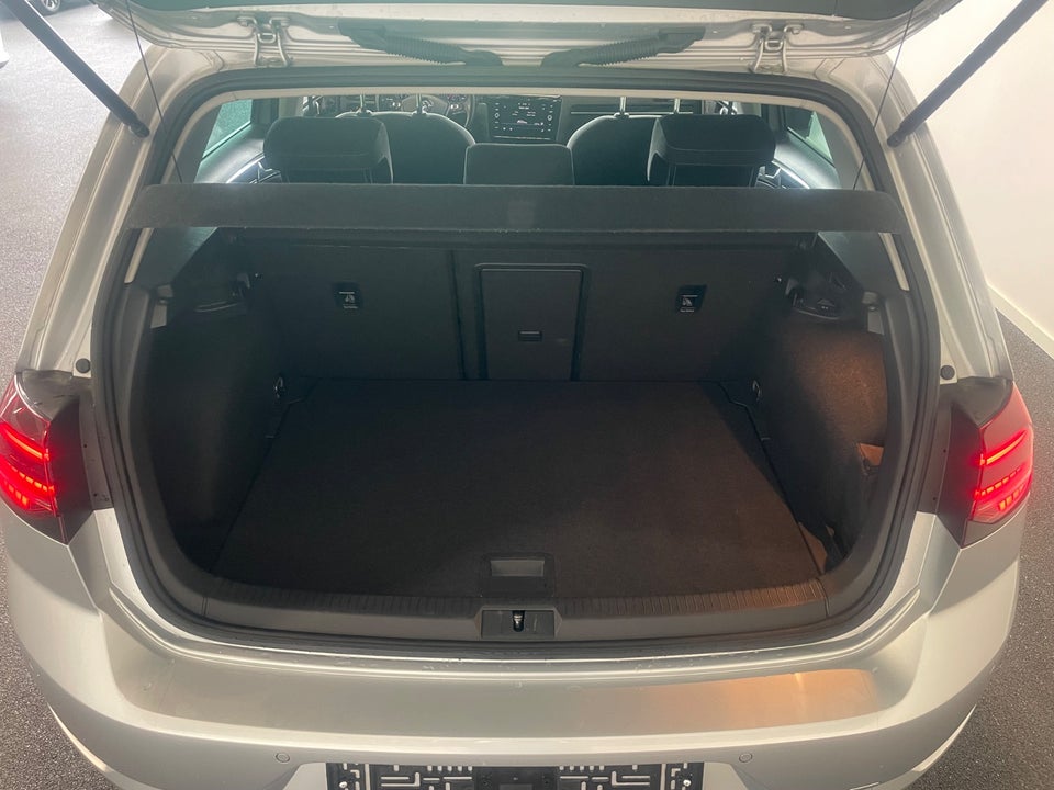 VW Golf VII 1,5 TSi 150 Highline DSG 5d