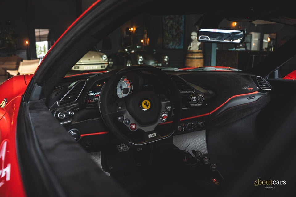 Ferrari 488 Pista Piloti 3,9 DCT 2d