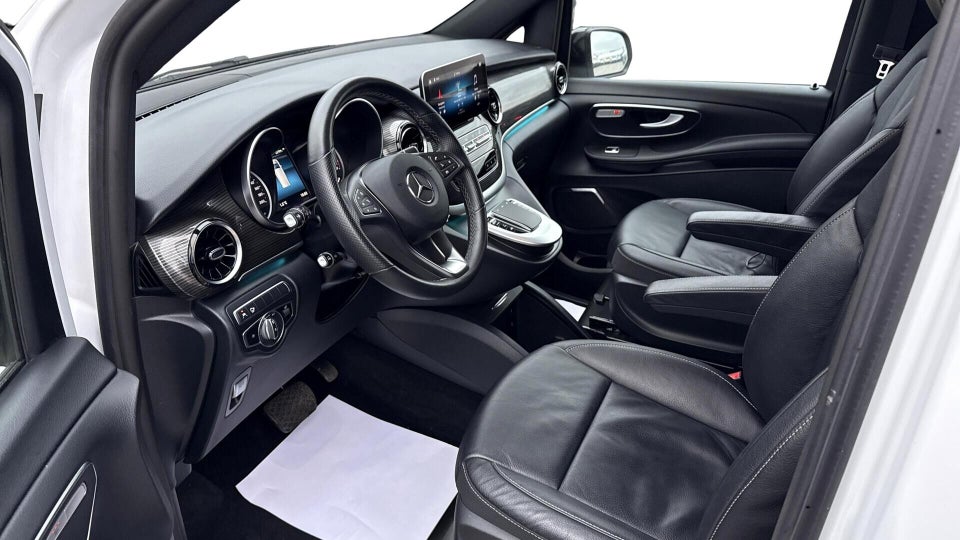 Mercedes EQV300 Avantgarde XL Van